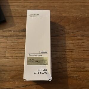 Korres Santorini Grape Volcanic SkinReset Mask